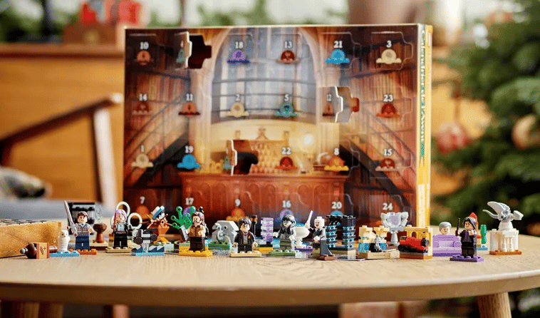 LEGO® Harry Potter™ Advent Calendar 76404 | X-Decks Playing Cards