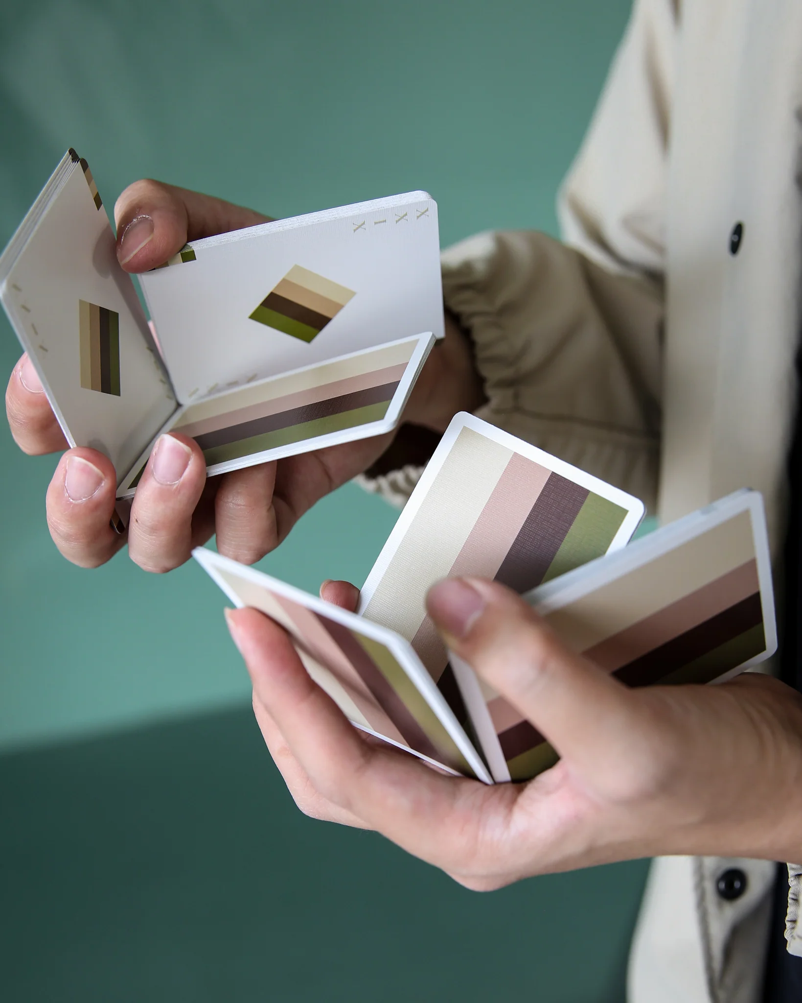 Variant Playing Cards by Lotusinhand | X-Decks Playing Cards