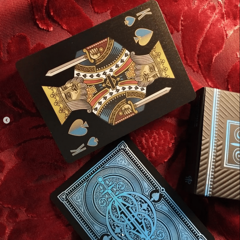 米国 2014 PANTHEON BLEND No.1 エデュケーションカード Standard Blue Prism Playing Cards by Oath Playing Cards | X-Decks