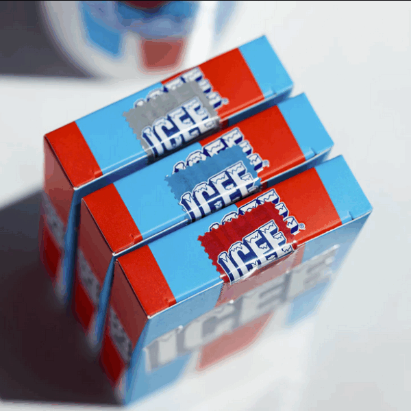 Icee Bear Limited Gilded Edition Playing Cards-Silver by Fulton - Image 2