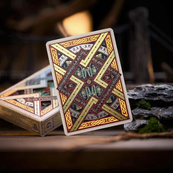 The Eye Of The Ocean – Gibborim Castaways Gilded Playing Cards by Stockholm17 - Image 9