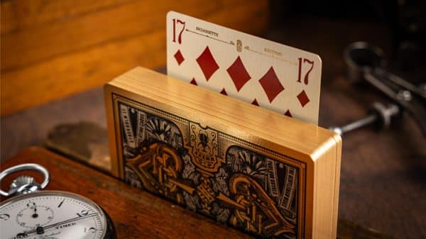 The Parlour Royale Legacy Edition (Gold Gilded) Playing Cards - Image 4