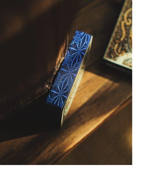Gunslingers: Outlaw Gilded Edition Playing Cards by Joker and the Thief