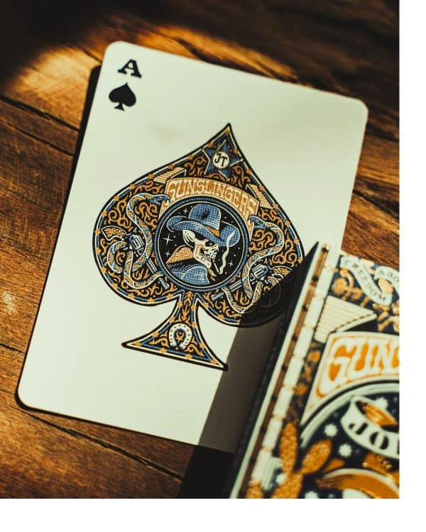 Gunslingers: Outlaw Gilded Edition Playing Cards by Joker and the Thief - Image 3